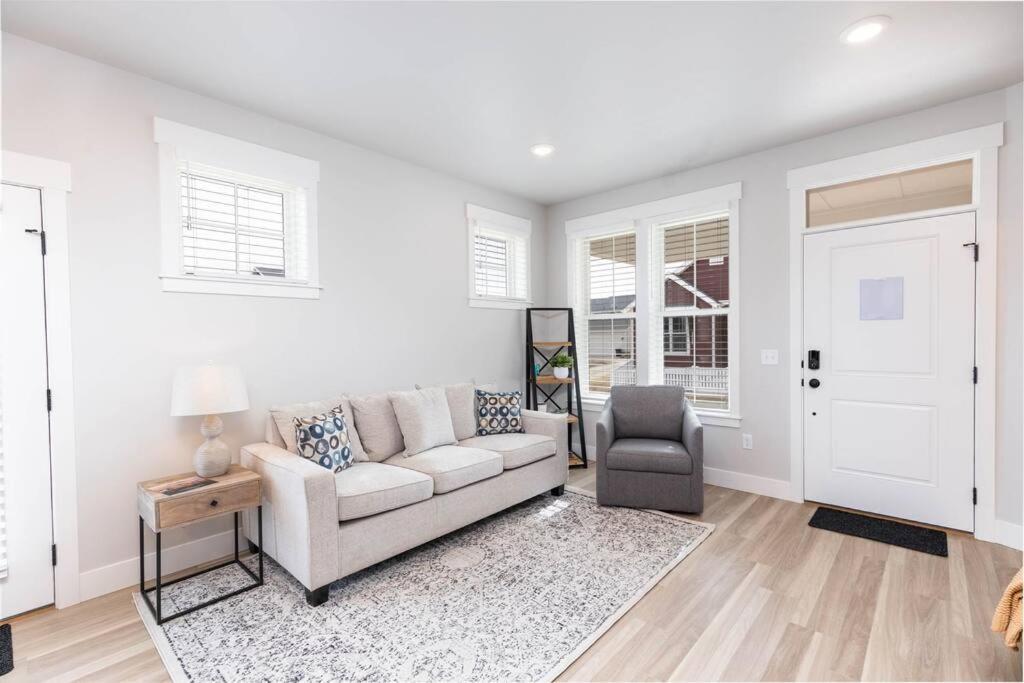בילינגס Charming 3-Bedroom In Vibrant New Neighborhood מראה חיצוני תמונה