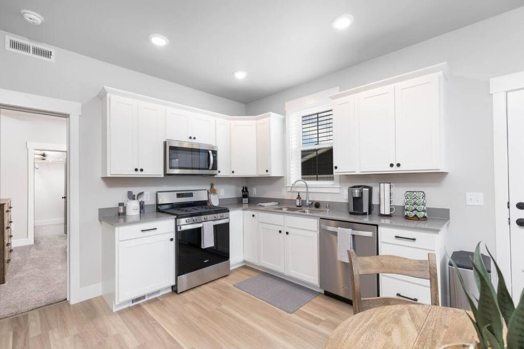 בילינגס Charming 3-Bedroom In Vibrant New Neighborhood מראה חיצוני תמונה