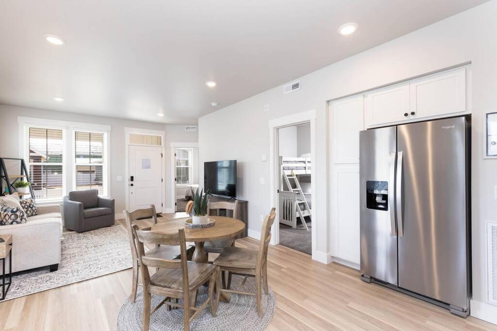 בילינגס Charming 3-Bedroom In Vibrant New Neighborhood מראה חיצוני תמונה